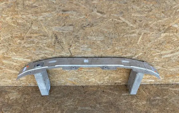 BMW X7 G07 Front bumper cross member 16808314 C04401