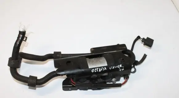 Skoda Octavia Mk2 (1Z) Fuel injection high pressure pump 1K0127023N