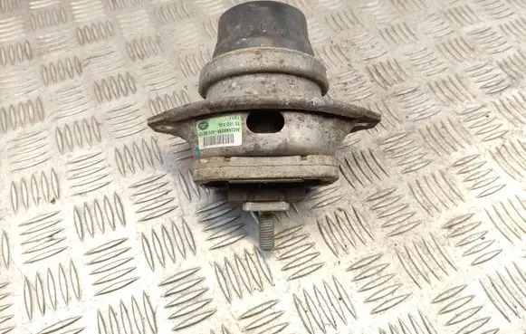 Land Rover Range Rover Sport L320 Engine mount bracket AH226A003BA