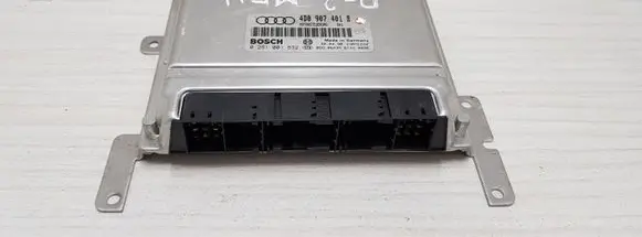 Audi A8 S8 D2 4D Engine control unit/module 4D0907401B 28RTE220 0281001832