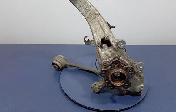 BMW X6 M Front wheel hub spindle knuckle 6876655