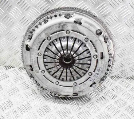 Skoda Karoq Clutch set kit 04E141016J 181878007428