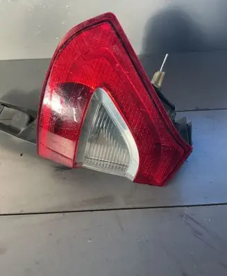 Ford Galaxy Rear/tail lights