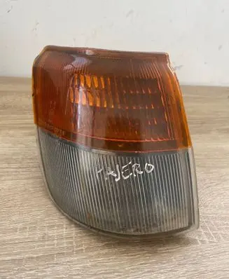 Mitsubishi Pajero Front fender indicator light 0361 012141531