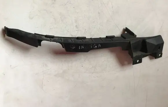 Opel Insignia A Front bumper mounting bracket 13250571