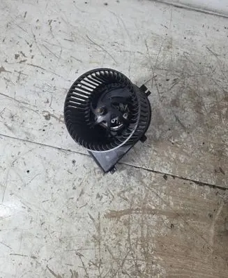 Volkswagen New Beetle Heater fan/blower