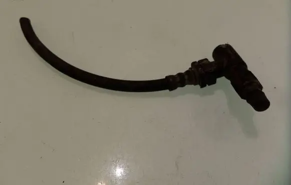 Opel Zafira B Clutch pipe/line 55352058