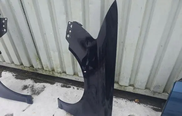 Audi A6 S6 C6 4F Fender