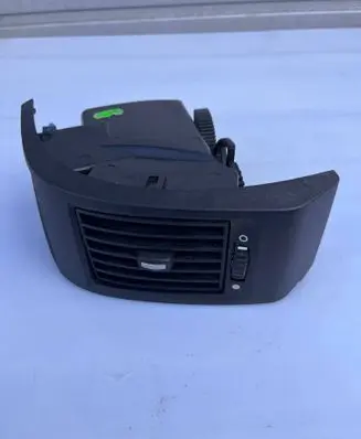 Peugeot Boxer Dashboard side air vent grill/cover trim LS385822 ST44762 C391