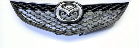 Mazda 6 Front bumper upper radiator grill GJ6A50712
