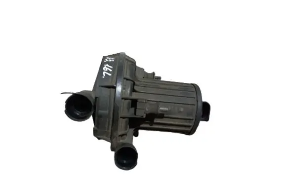 Audi A3 S3 8L Secondary air pump 06A959253B