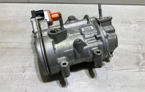 Ford Kuga III Air conditioning (A/C) compressor (pump) lx6a19d623ac