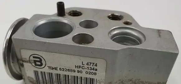 Seat Ibiza I (021A) Air conditioning (A/C) expansion valve 52268990