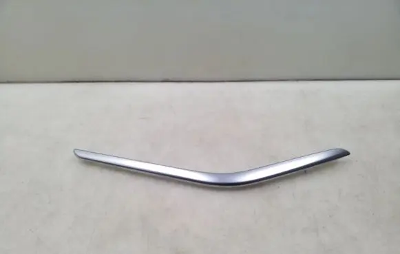 Mercedes-Benz GLA W156 X156 Front door trim bar A1767200922
