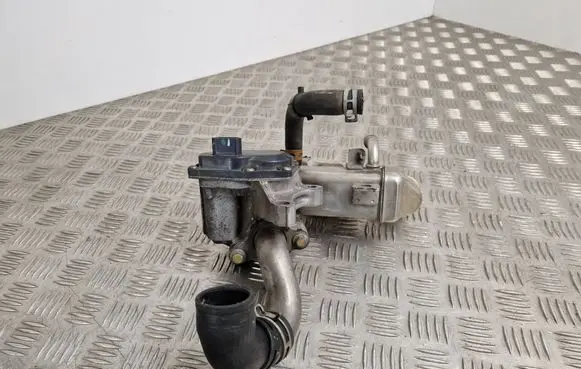 Renault Scenic III - Grand scenic III EGR valve cooler 147350264R 147100789R