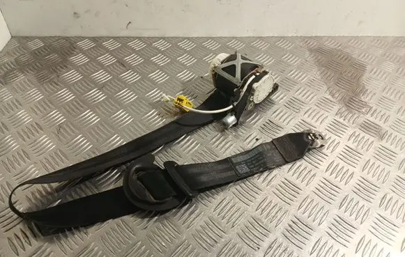 Volkswagen PASSAT B6 Front seatbelt 3C1857705F