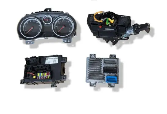 Opel Corsa D Engine ECU kit and lock set 12643636 55594579
