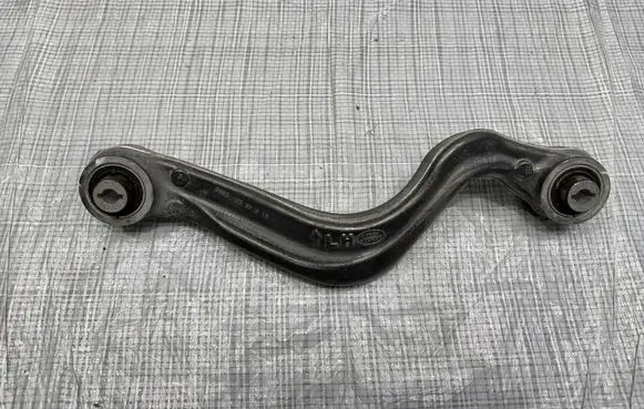 Land Rover Discovery Sport Rear control arm