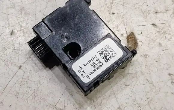 Volkswagen Golf VI Steering angle sensor 1K0953654