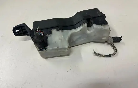 Toyota Verso Fuse box set 9008087030