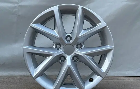 Seat Leon (5F) R16 alloy rim 5FA601025