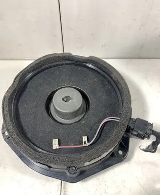 Audi A8 S8 D3 4E Front door speaker 4E0035411M