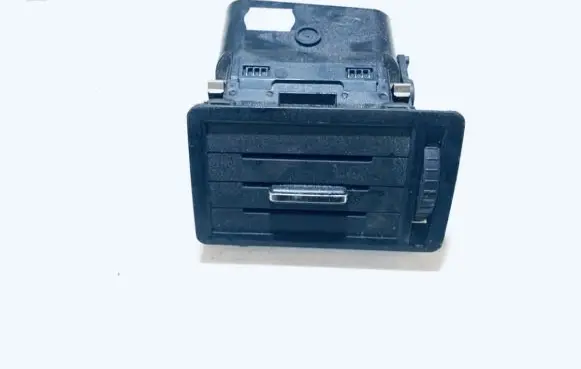 Ford Focus C-MAX Dash center air vent grill 3m51r018b08afw 3m51-r018b08-afw