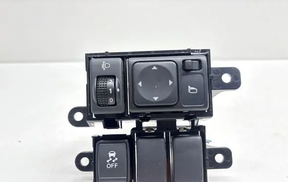 Nissan Juke I F15 Wing mirror switch P10020 B48600