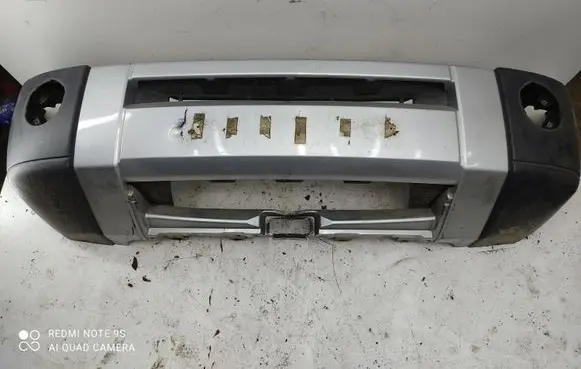 Land Rover Discovery 3 - LR3 Front bumper DPC500061