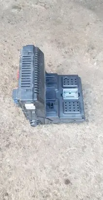 Volvo V70 Fuse module 30786475 28062212