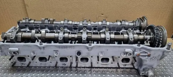 BMW 5 E39 Engine head 1436793