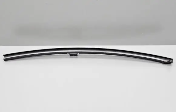 Honda Accord Rear door windshield rail 