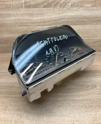 Seat Toledo I (1L) Speedometer (instrument cluster) 1L0919033BF 110008635