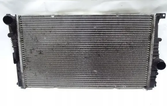 BMW 7 F01 F02 F03 F04 Coolant radiator 7600511