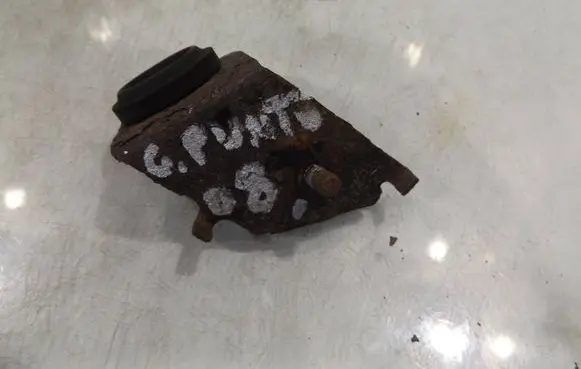 Fiat Grande Punto Other exhaust manifold parts 