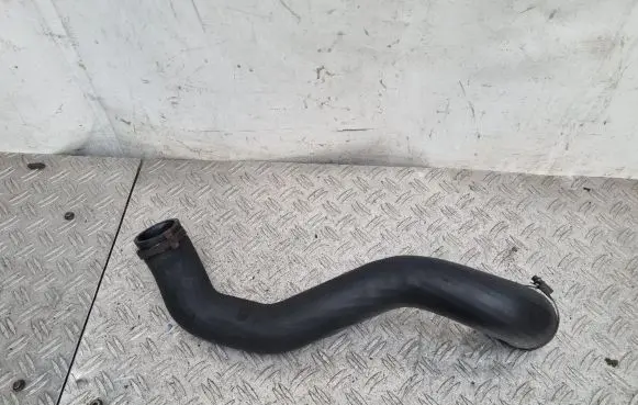 Ford Mondeo MK IV Intercooler hose/pipe
