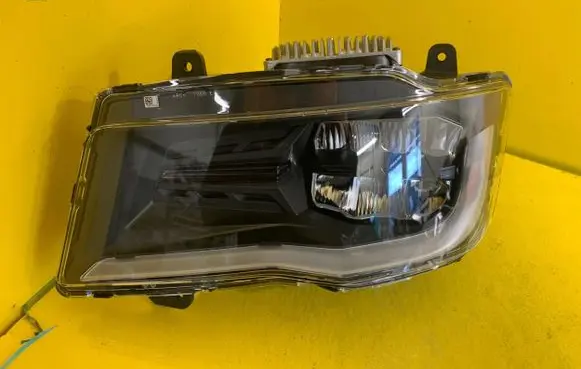 Man TGE 1gen Headlight/headlamp 81251016861