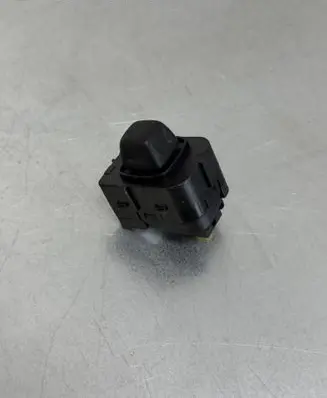 Audi Q7 4M Steering wheel adjustment switch 4M0953551