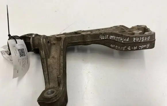 Audi A3 S3 8P Front lower control arm/wishbone 1K0199296E