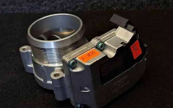 Audi A6 S6 C6 4F Throttle valve A2C30247400