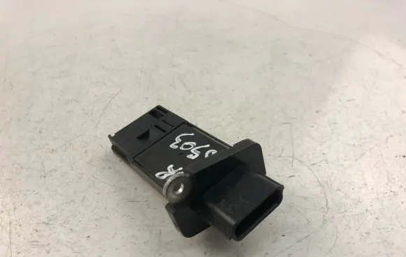 Nissan Navara D22 Mass air flow meter AFH70M38