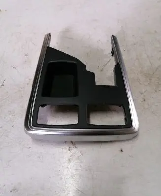 Mercedes-Benz GL X166 Other center console (tunnel) element A1666801817