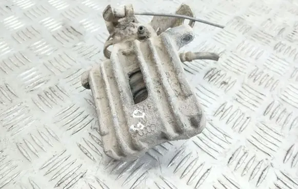 Volkswagen PASSAT B5 Rear brake caliper