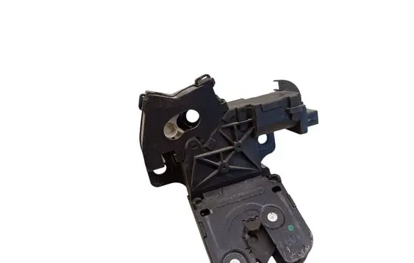 Audi A6 S6 C6 4F Tailgate/trunk/boot lock/catch/latch 8P4827505B