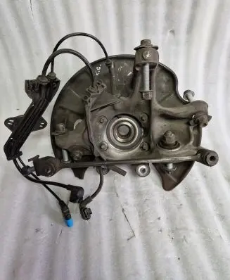 Mercedes-Benz S C217 Rear wheel hub 2220306 A2113560000 A2224230120