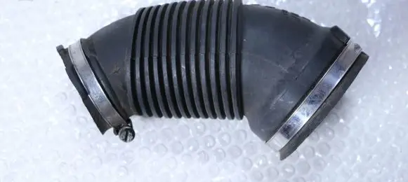 Audi A6 S6 C6 4F Air intake hose/pipe 4F0129615G