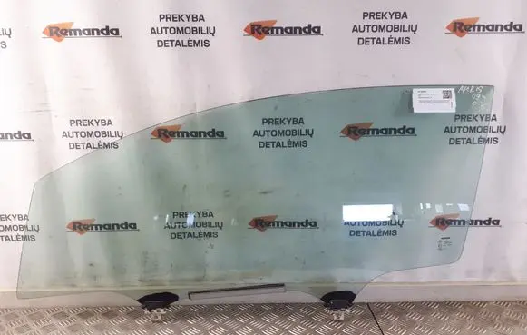 Toyota Auris 150 Front door window/glass (coupe) 