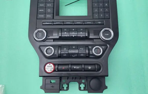 Ford Mustang VI Climate control unit FR3T18E243BG 18E243