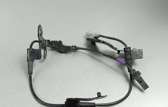 KIA Sorento IV ABS rear brake sensor 58960P2200