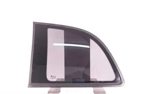 Opel Zafira A Rear side window 09175391